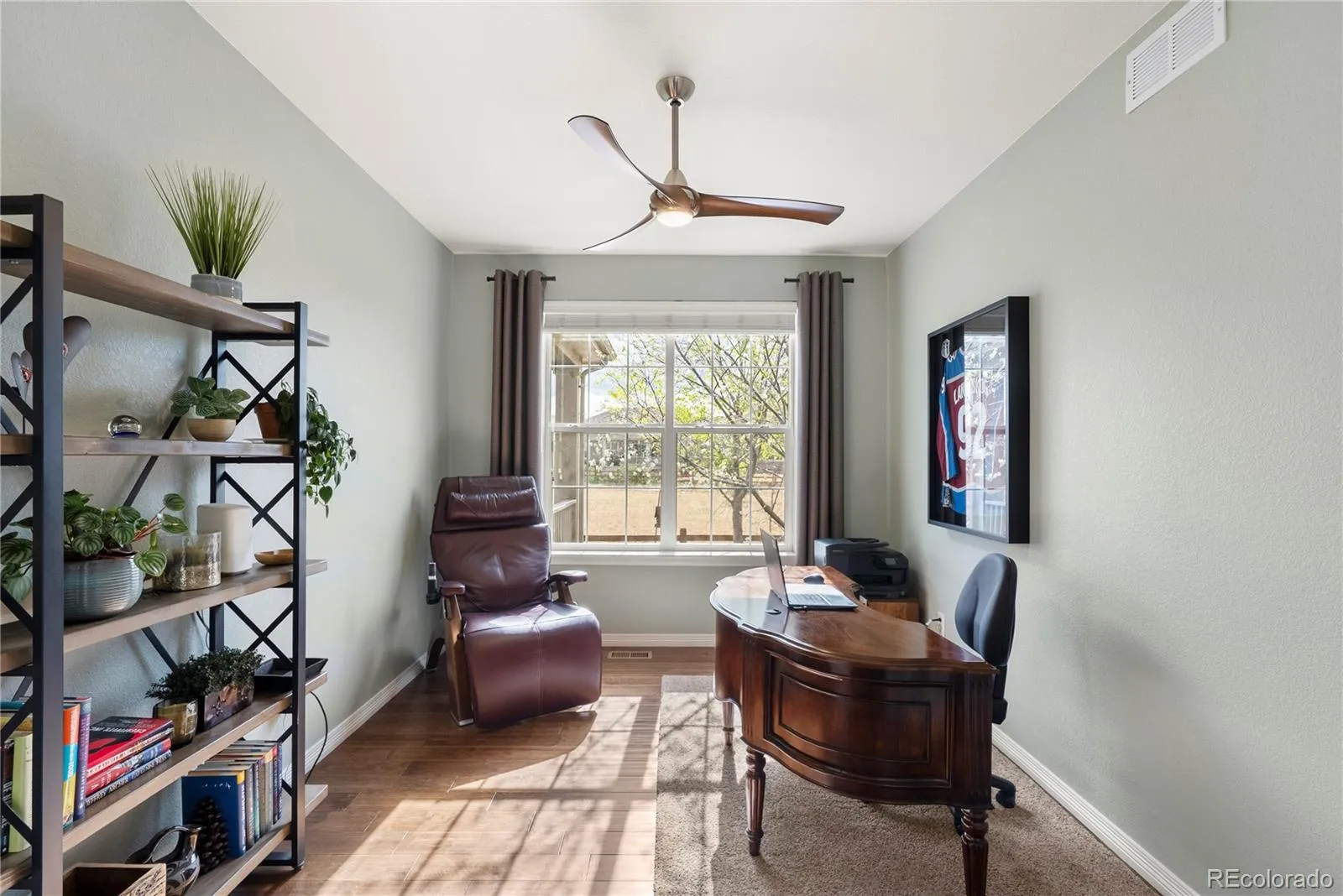 04152026161351 1600 16