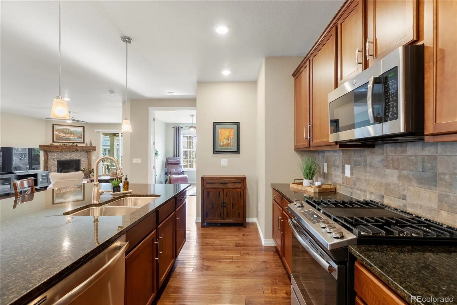 04152026161351 1600 22