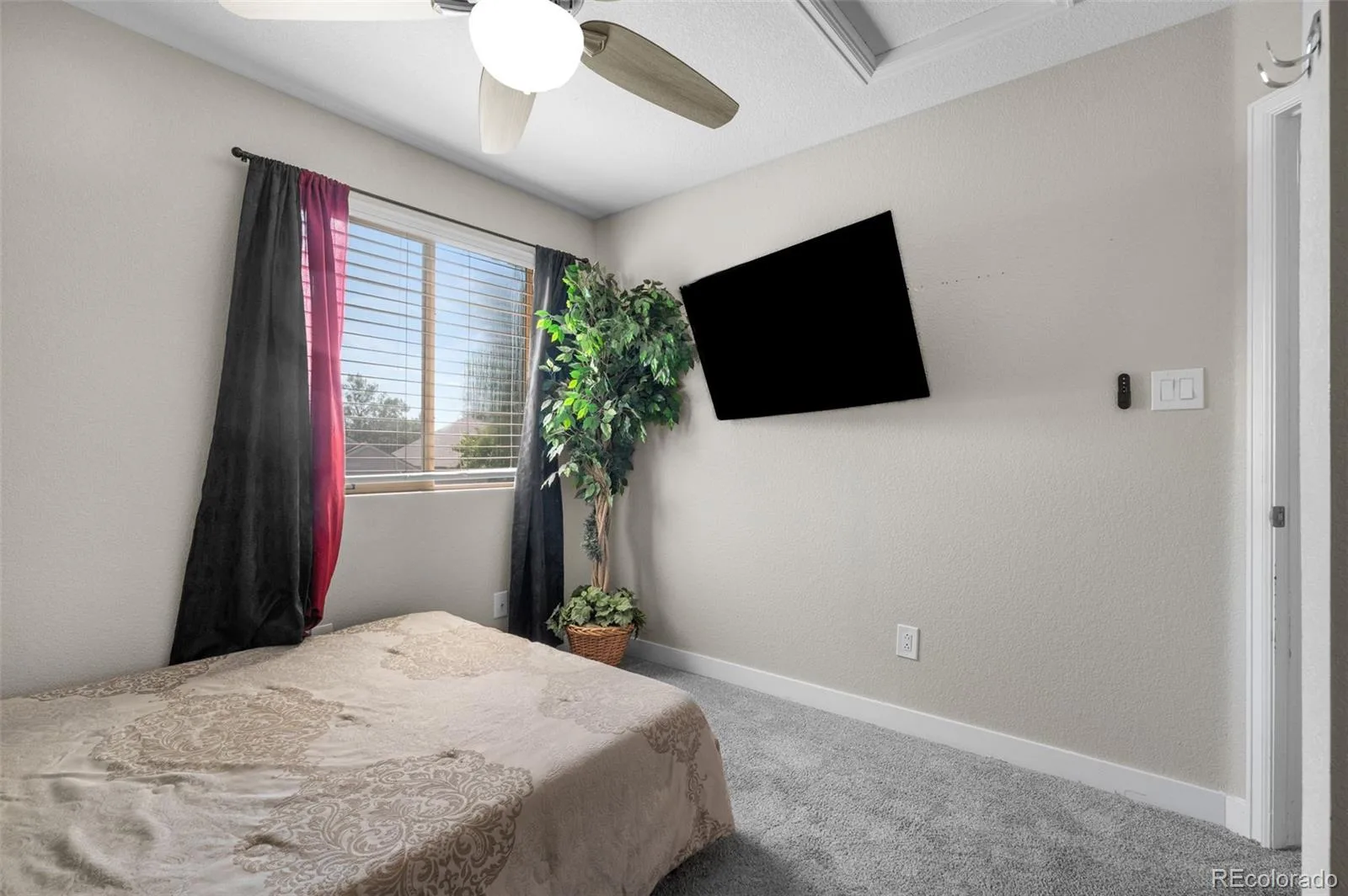11656 Oakland Drive Commerce City CO 80640 | MLS #REC2974206 09012026045730 1600 15