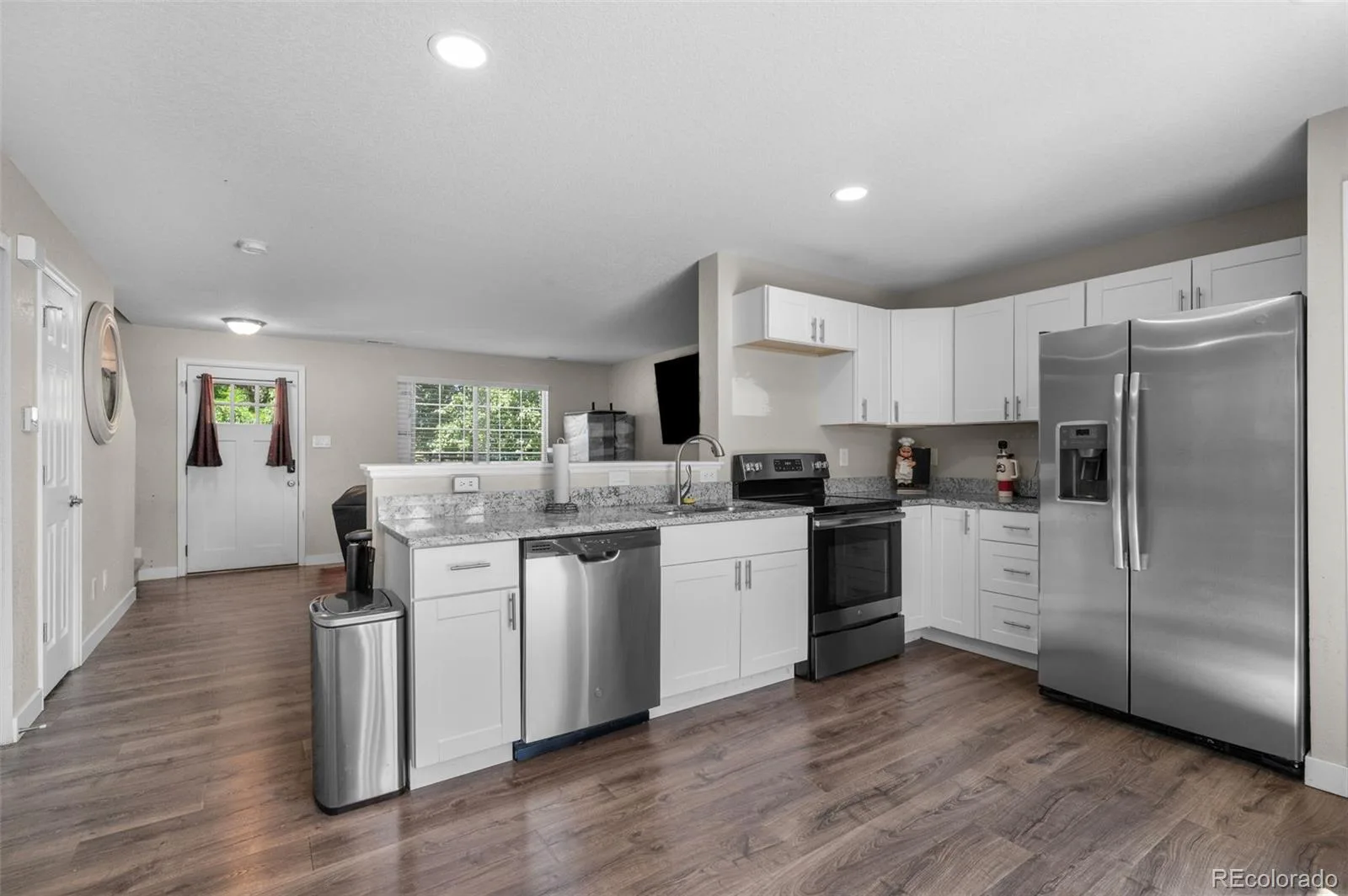 11656 Oakland Drive Commerce City CO 80640 | MLS #REC2974206 09012026045730 1600 19