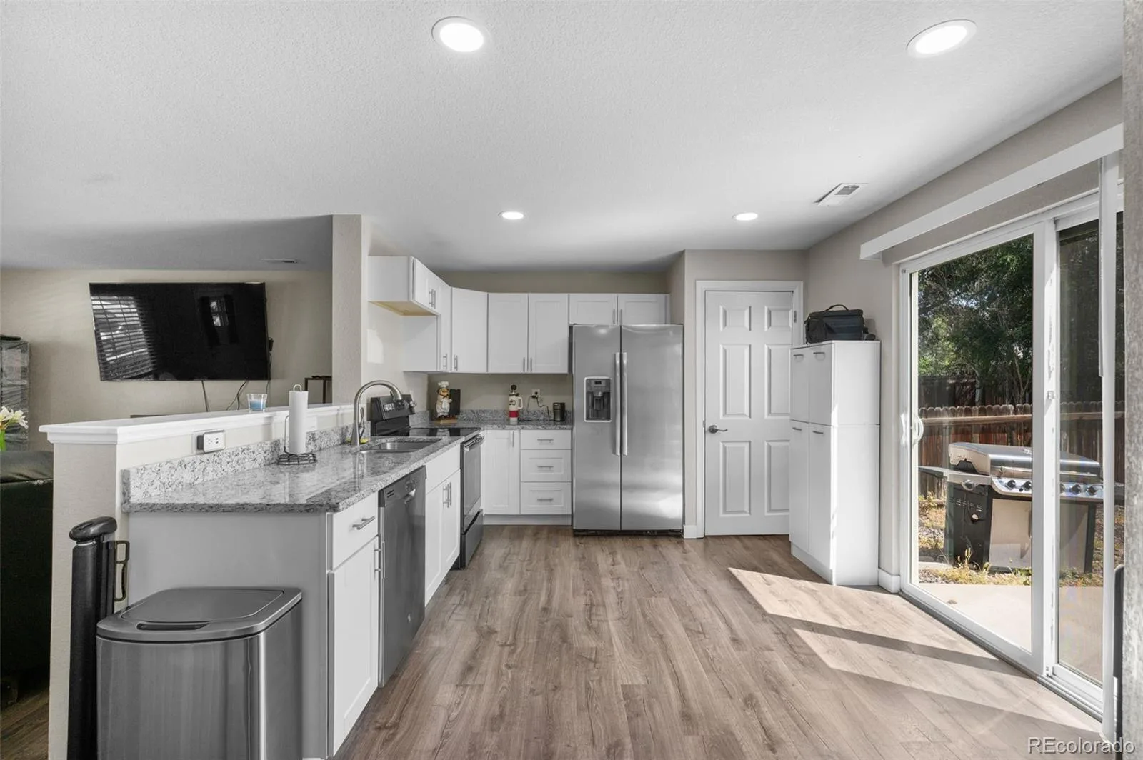 11656 Oakland Drive Commerce City CO 80640 | MLS #REC2974206 09012026045730 1600 4