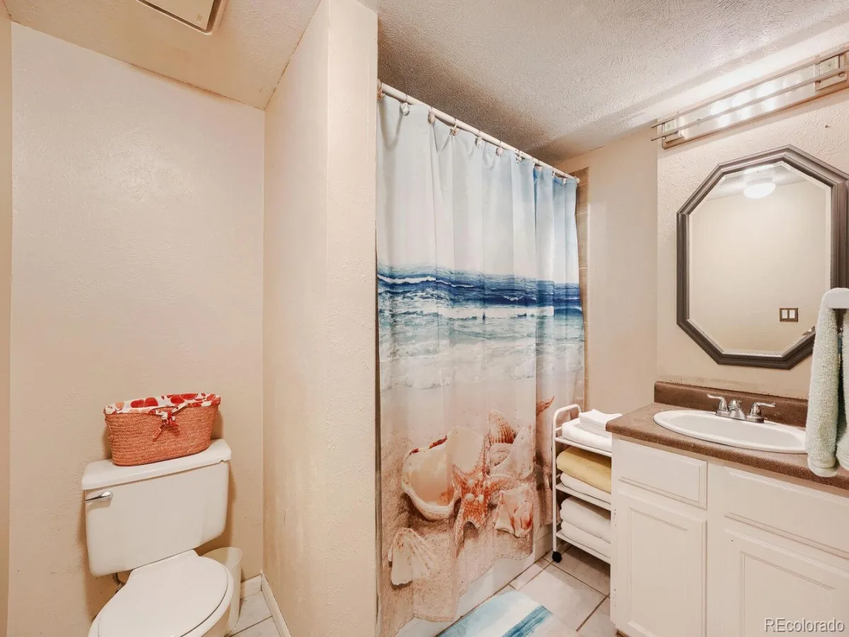 19073 E 16th Avenue Aurora CO 80011 | MLS #REC2975338 07072026165232 1200 14