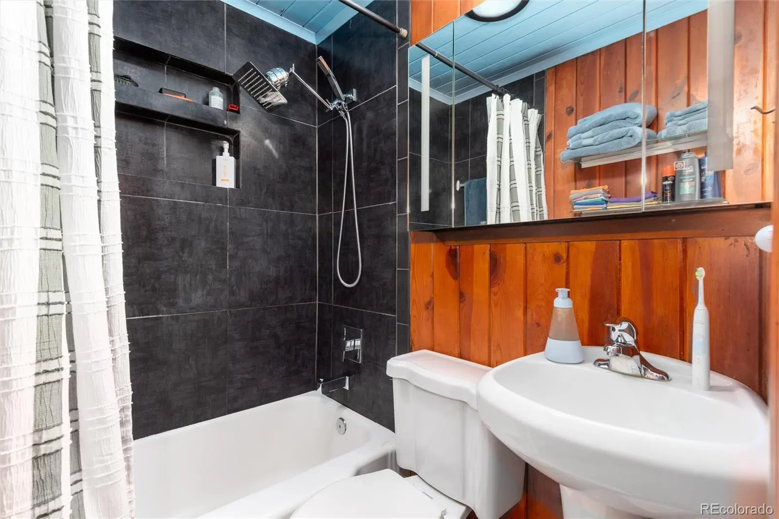 03172026162757 1600 24