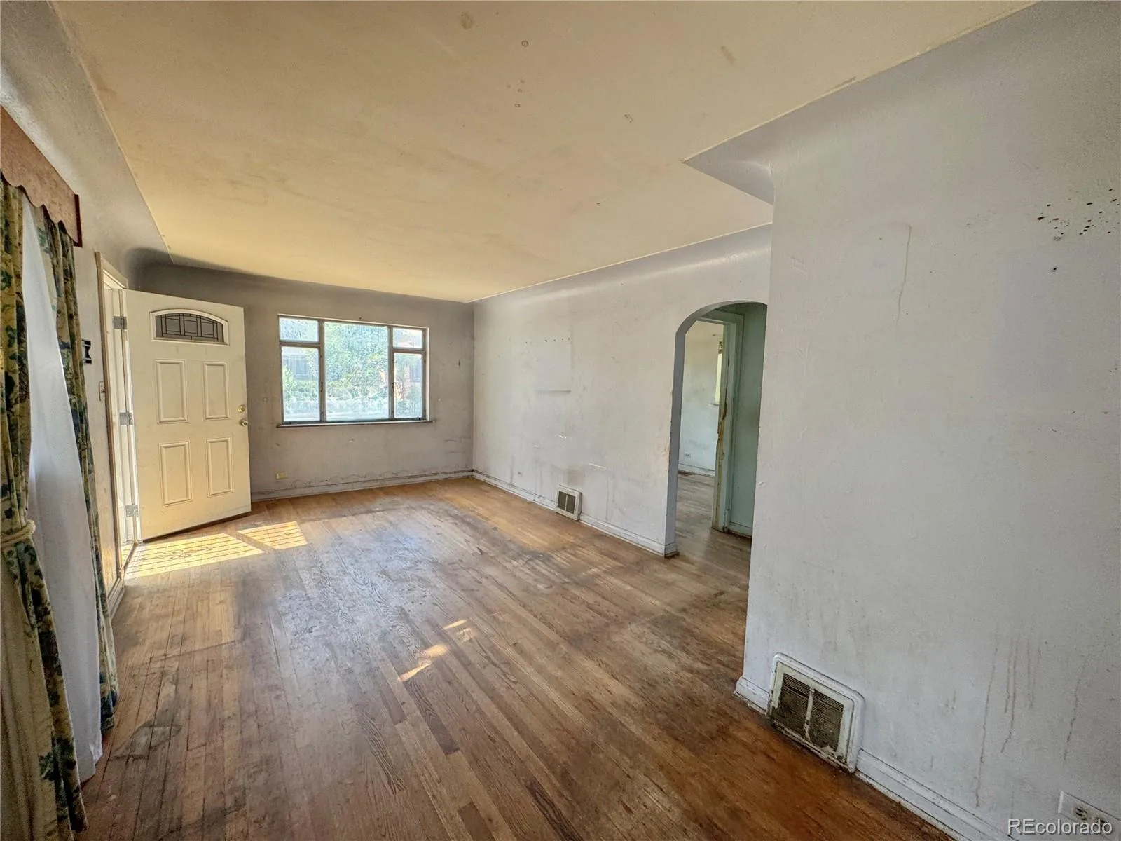 4028 Batavia Place Denver CO 80220 | MLS #REC2976399 07072026181919 1600 3