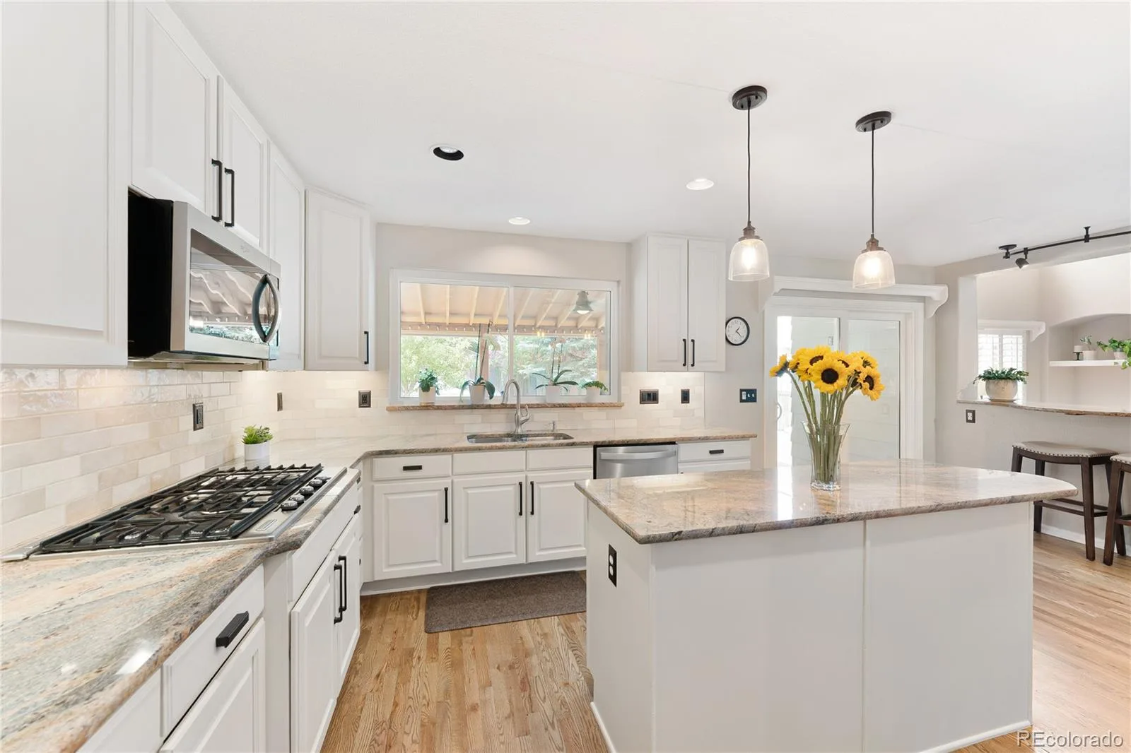 5778 Glenstone Lane Highlands Ranch CO 80130 MLS #REC2976937 07122026001512 1600 22