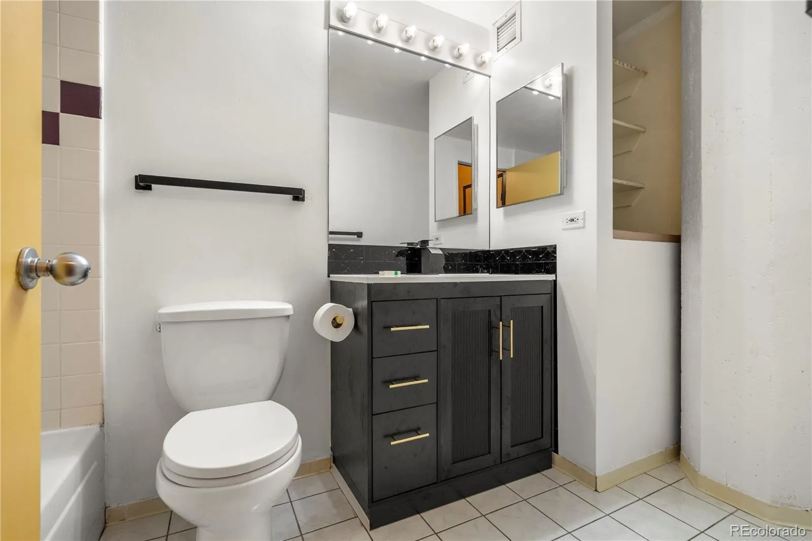 720 16th Street #210 Denver CO 80202 MLS #REC2979291 05242026233537 1600 13
