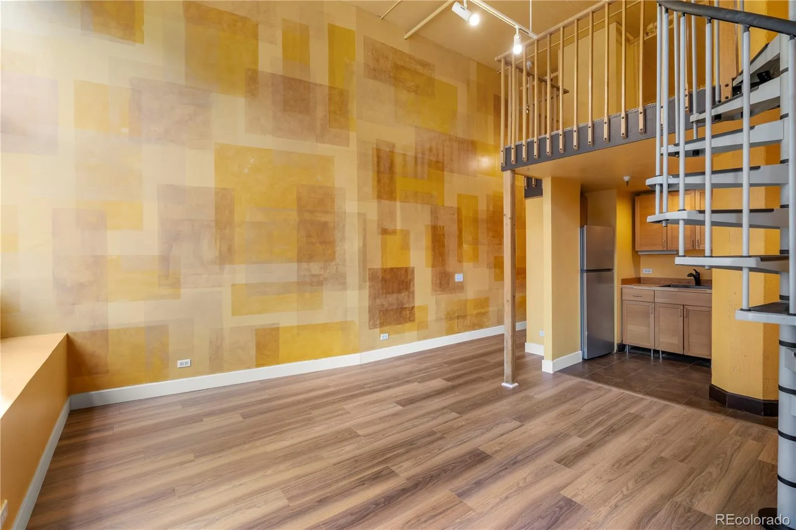 720 16th Street #210 Denver CO 80202 MLS #REC2979291 05242026233537 1600 3