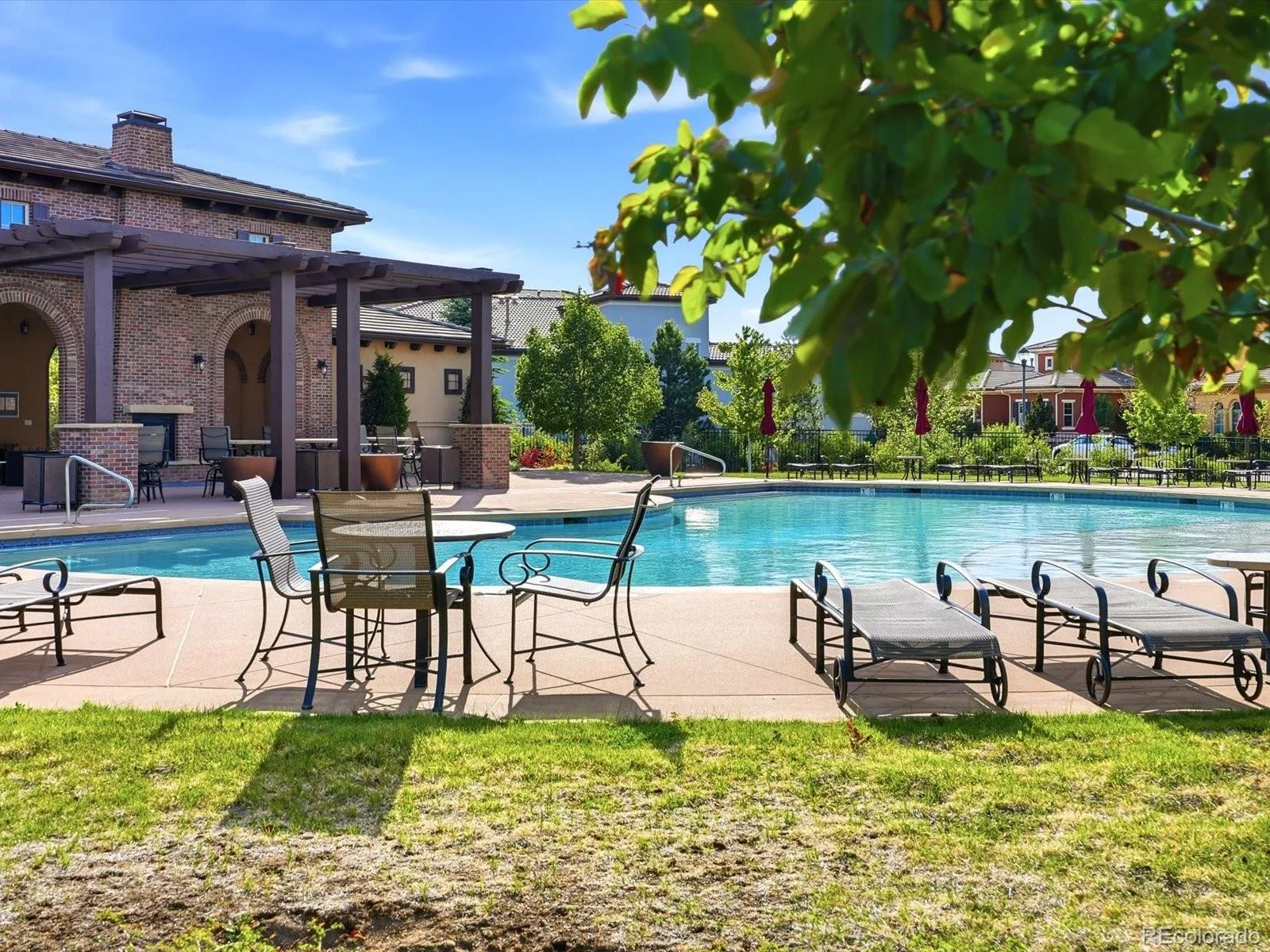 10562 Montecito Drive Lone Tree CO 80124 MLS #REC2980365 06112026172227 1600 49
