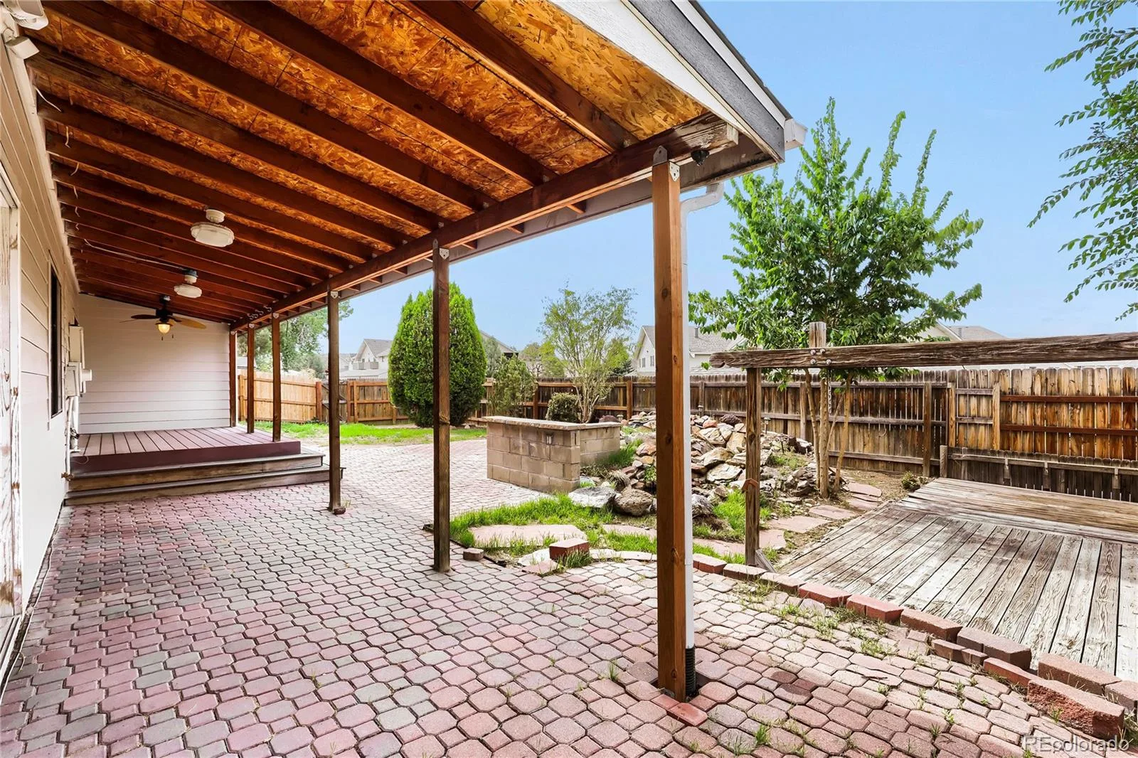 1107 Sable Boulevard Aurora CO 80011 | MLS #REC2980906 10122026173918 1600 23