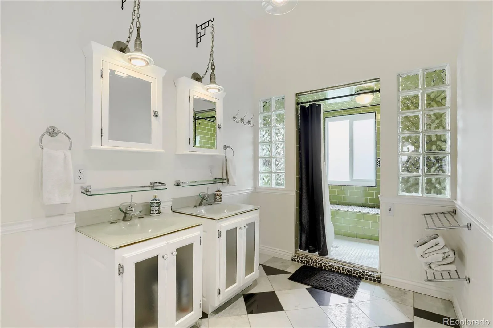 1107 Sable Boulevard Aurora CO 80011 | MLS #REC2980906 10122026173918 1600 7