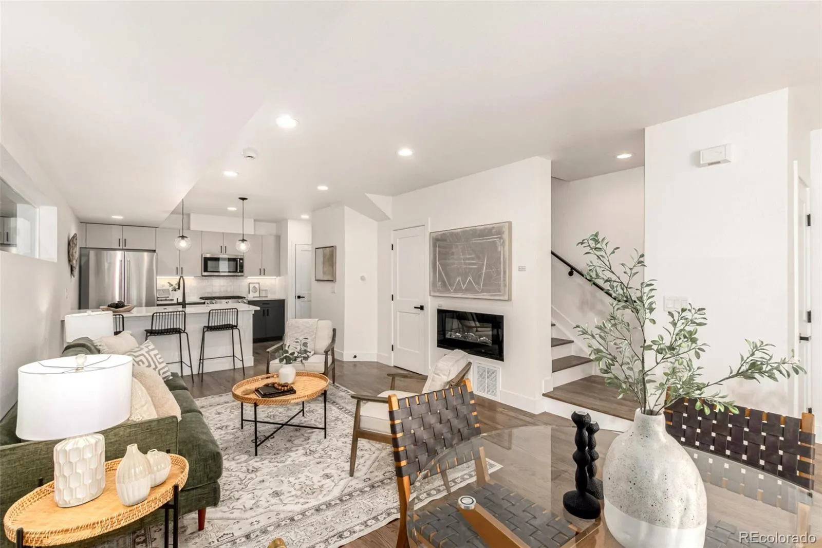 04172026201433 1600 2