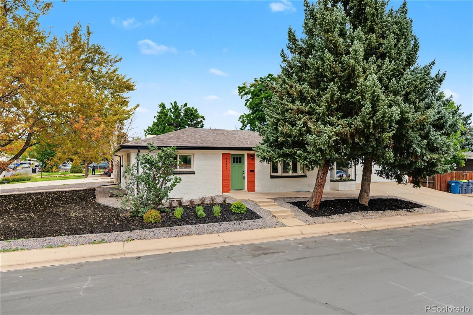 5557 W Mexico Avenue Lakewood CO 80232 | MLS #REC2984054 10062026044705 1600 1
