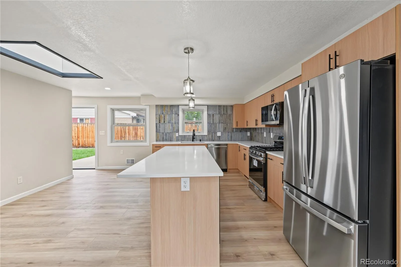 5557 W Mexico Avenue Lakewood CO 80232 | MLS #REC2984054 10062026044705 1600 11