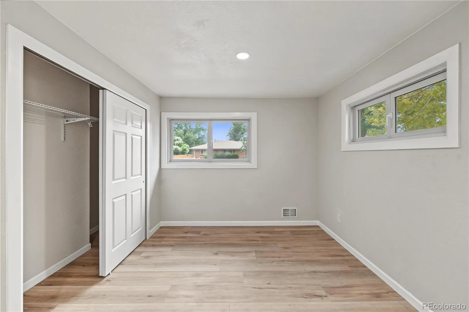 5557 W Mexico Avenue Lakewood CO 80232 | MLS #REC2984054 10062026044705 1600 19