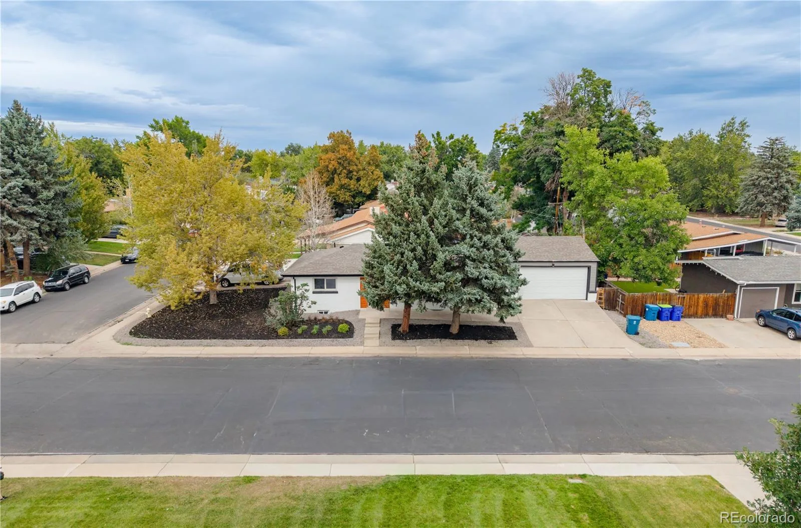5557 W Mexico Avenue Lakewood CO 80232 | MLS #REC2984054 10062026044705 1600 35