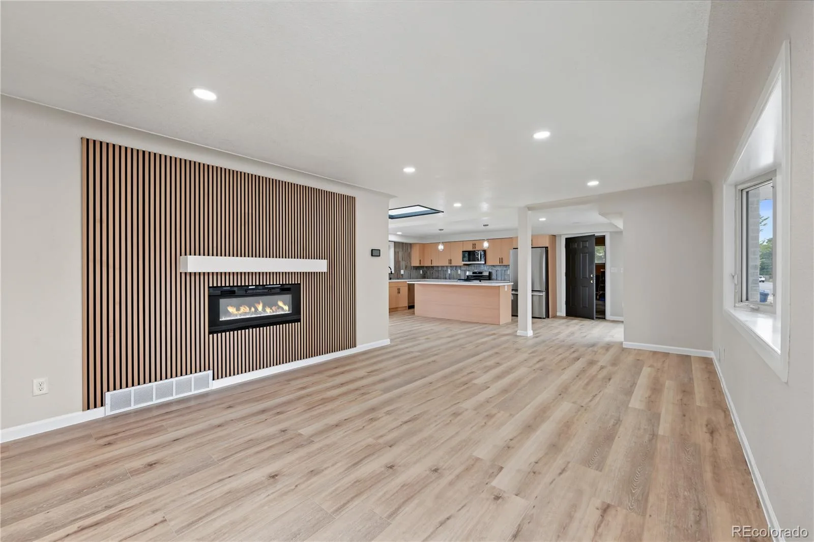 5557 W Mexico Avenue Lakewood CO 80232 | MLS #REC2984054 10062026044705 1600 4