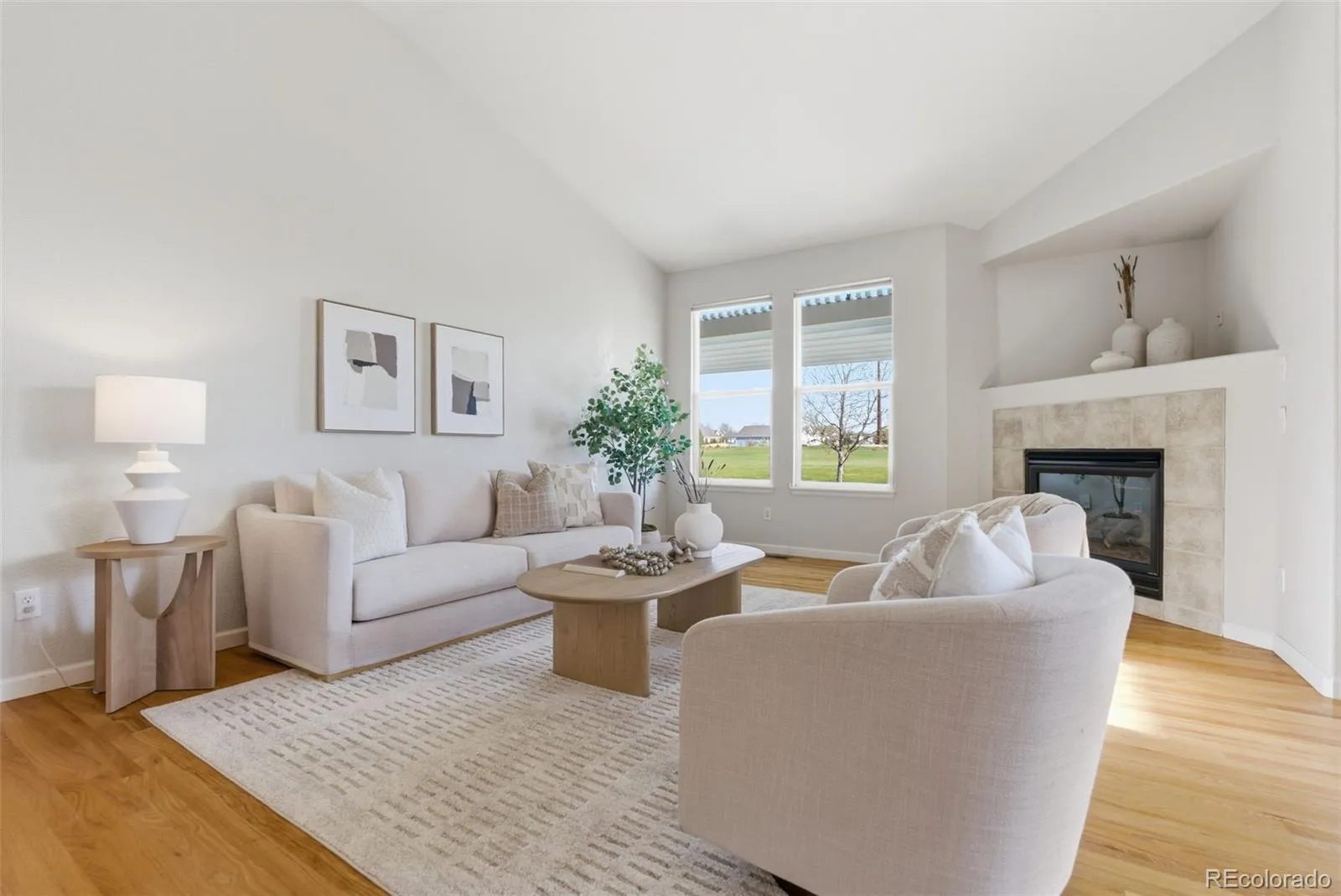 04122026212130 1600 19