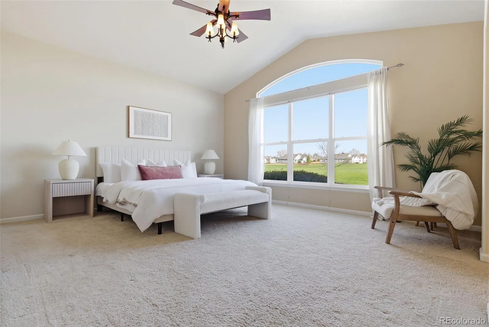 04122026212130 1600 21