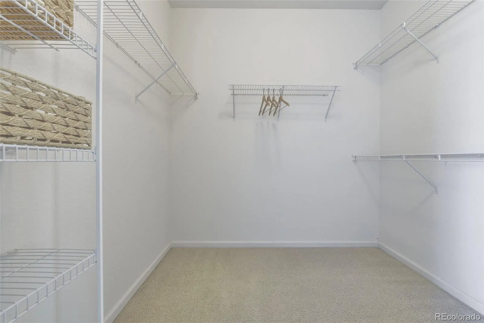 04122026212130 1600 25