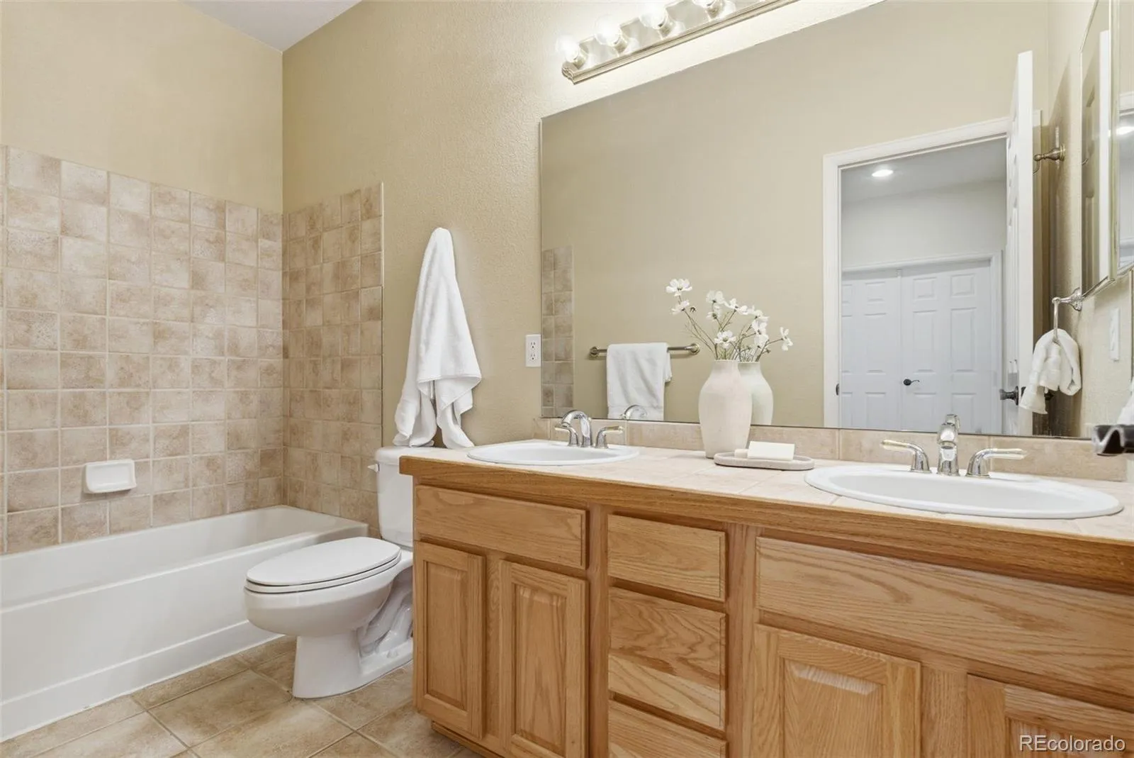 04122026212130 1600 28