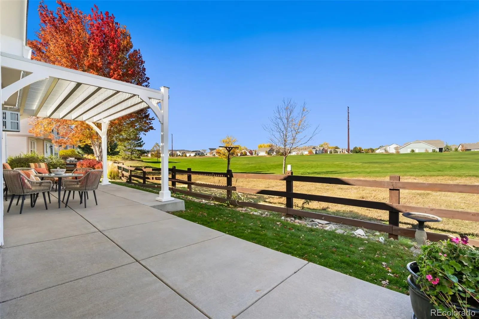 04122026212130 1600 33