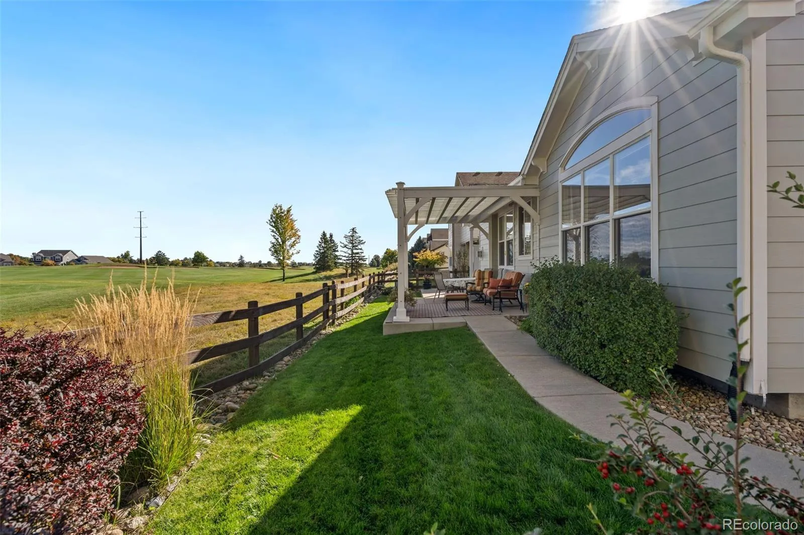 04122026212130 1600 35