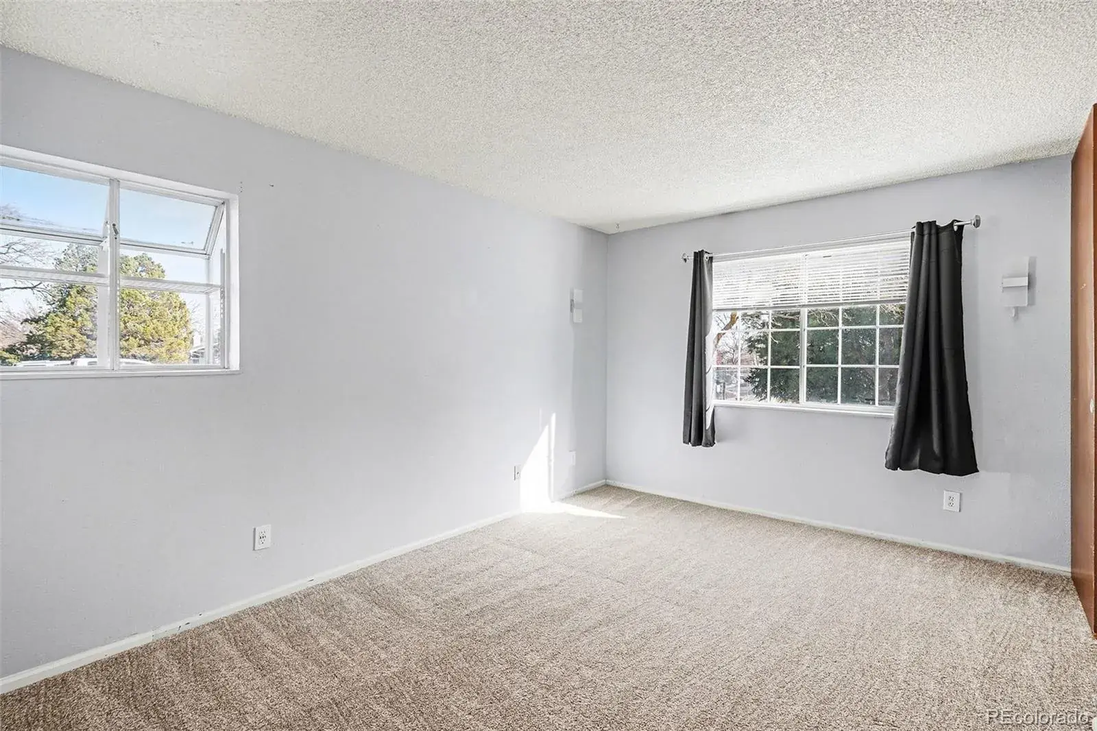 14142 E Colorado Drive #101 Aurora CO 80012 MLS #REC2988972 02032026175928 1600 12
