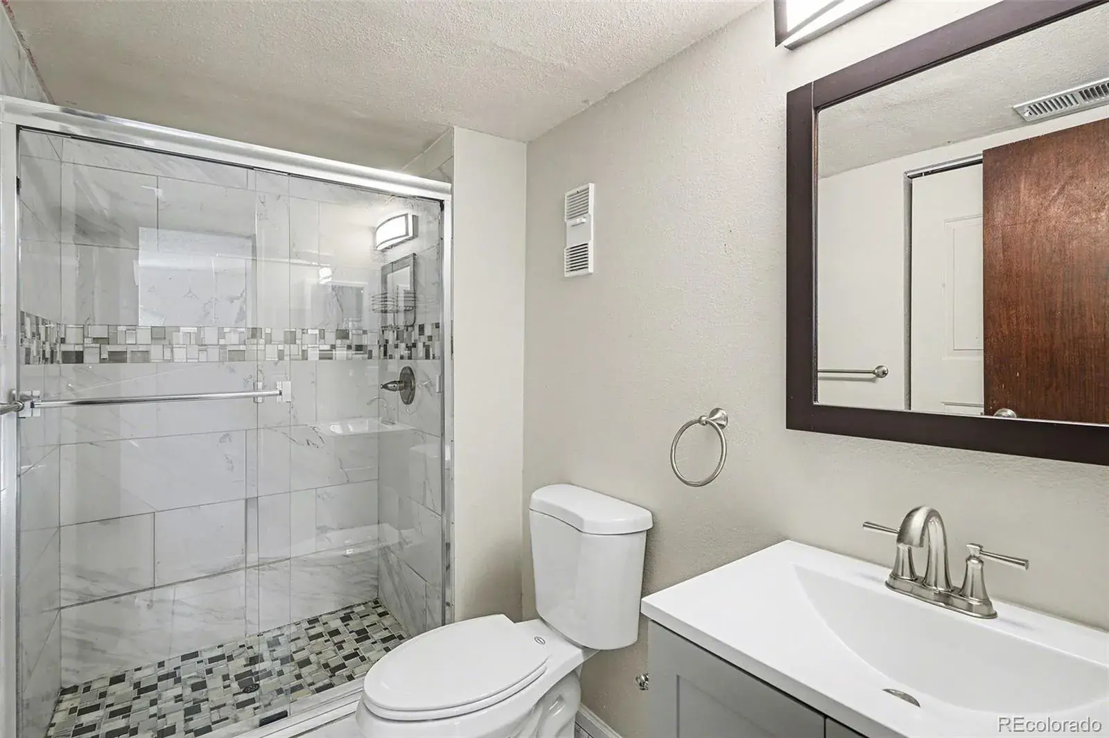 14142 E Colorado Drive #101 Aurora CO 80012 MLS #REC2988972 02032026175928 1600 13