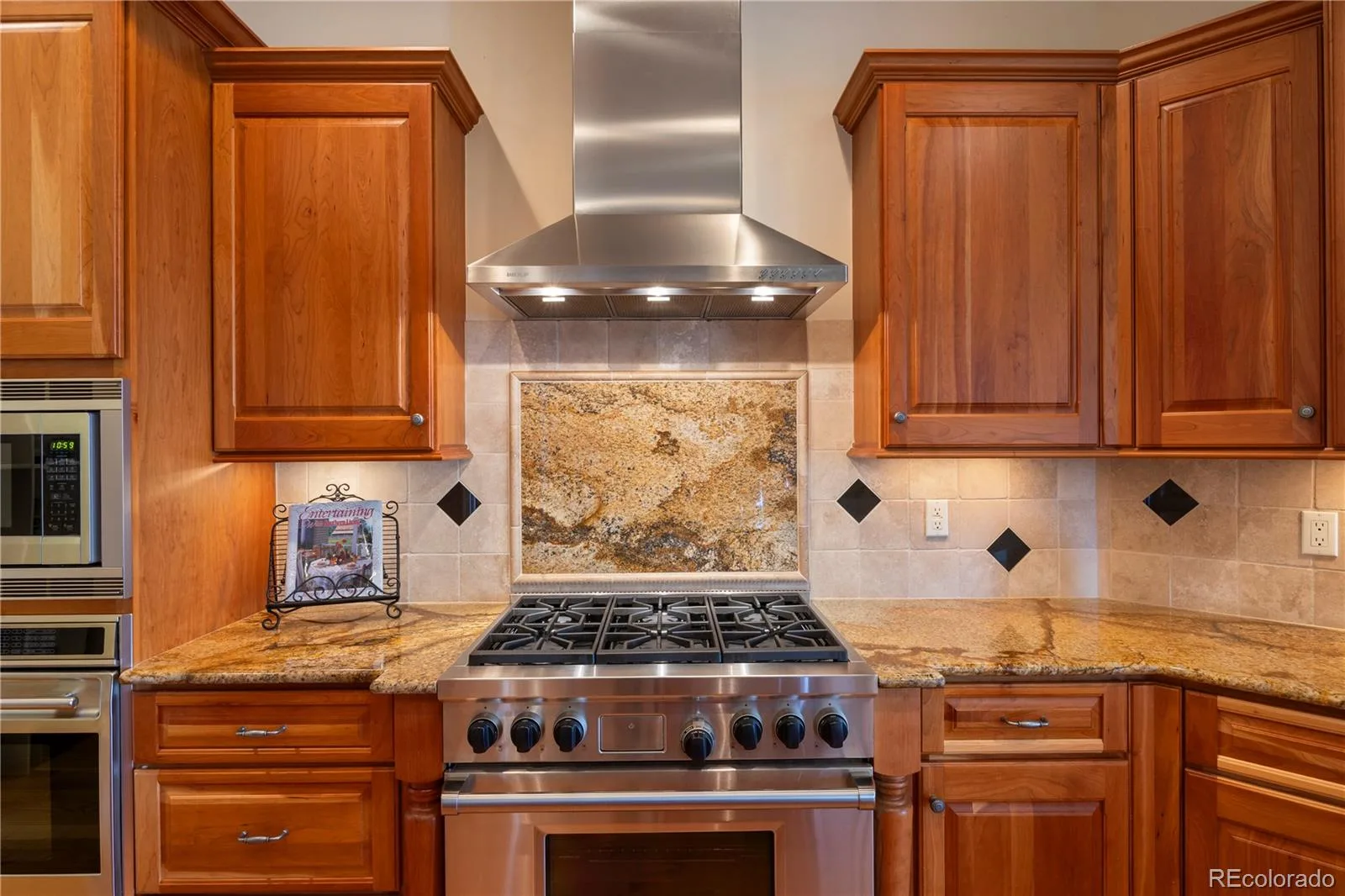 5112 Pine River Trail Castle Rock CO 80108 | MLS #REC2990689 08182026231640 1600 20