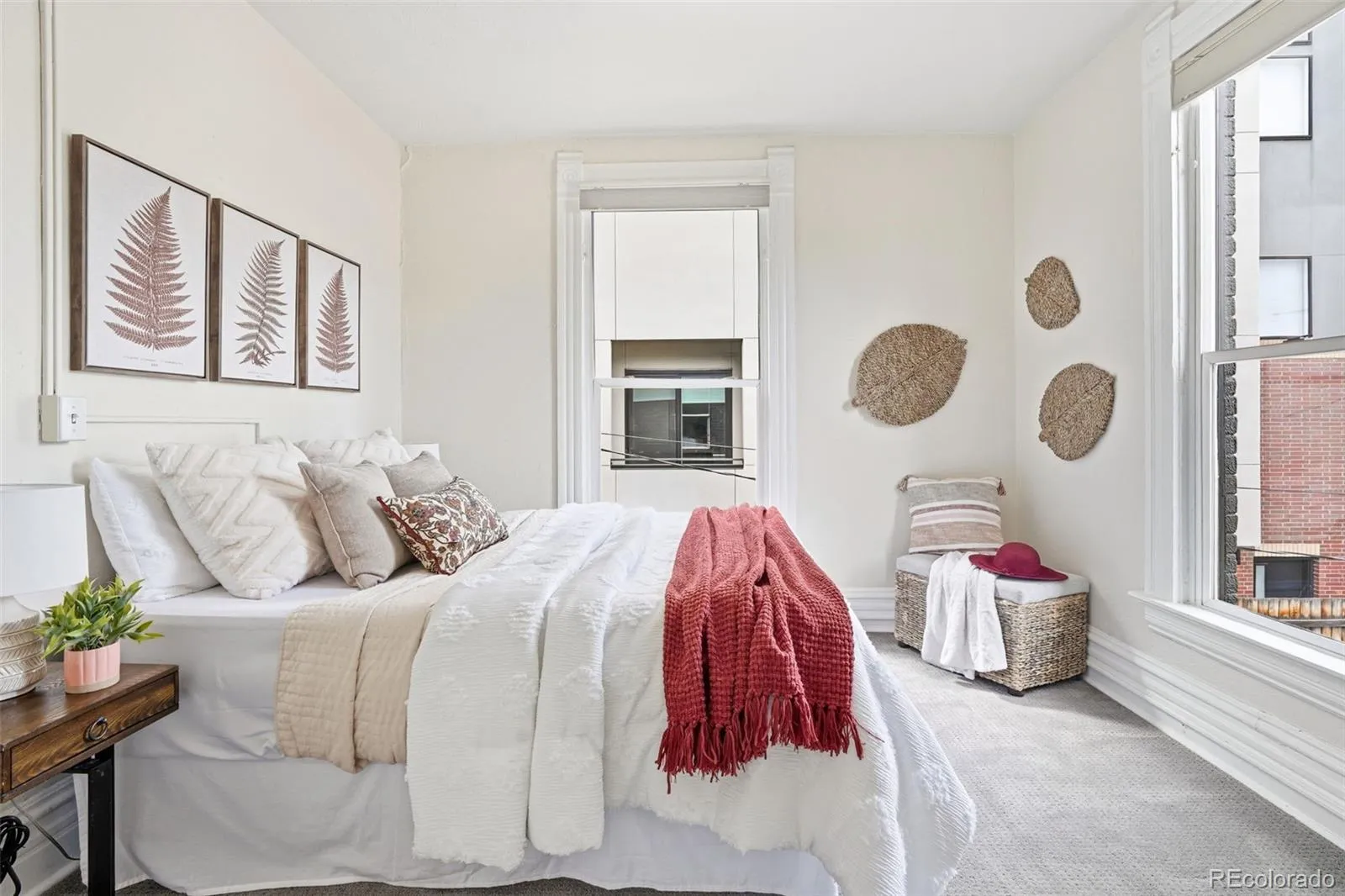 04112026004128 1600 21