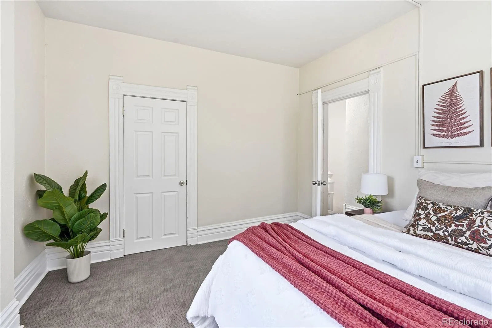 04112026004128 1600 23