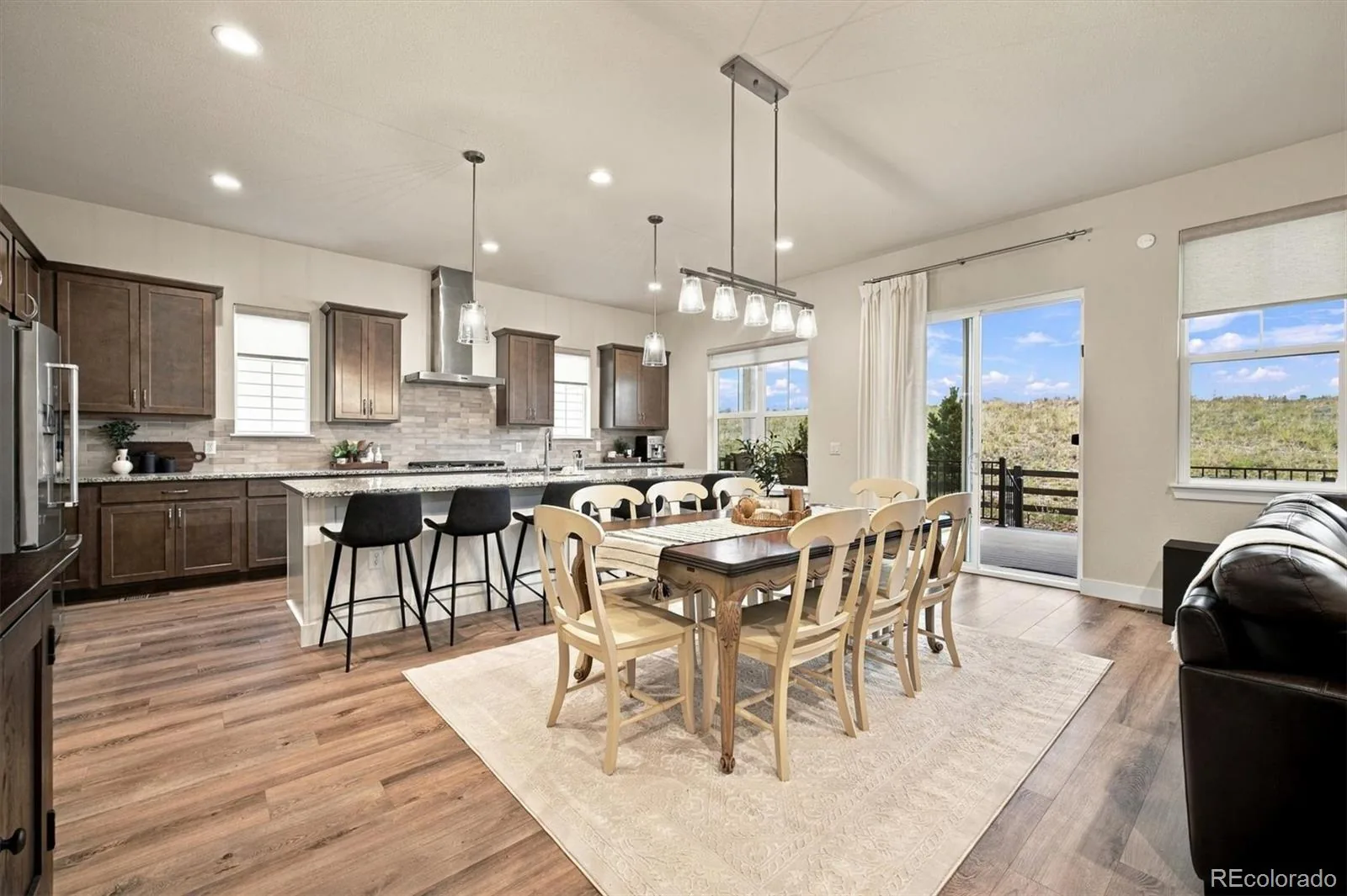 9026 S Shawnee Court Aurora CO 80016 | MLS #REC2991277 09262026025700 1600 1