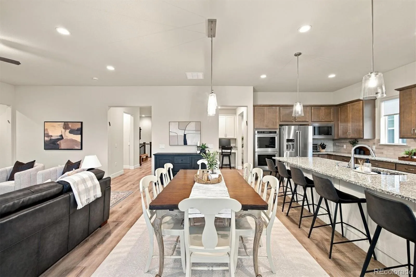 9026 S Shawnee Court Aurora CO 80016 | MLS #REC2991277 09262026025700 1600 12