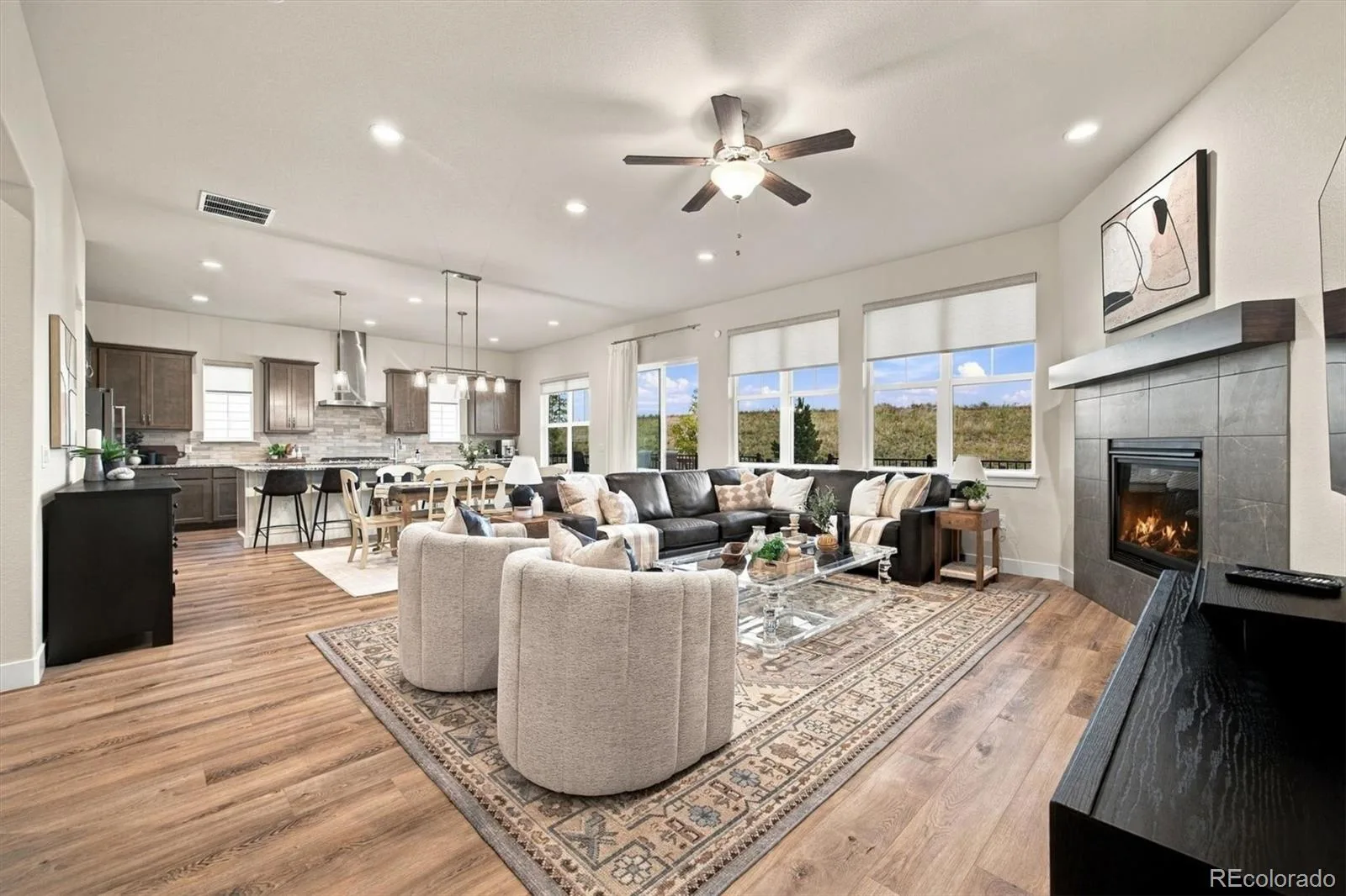9026 S Shawnee Court Aurora CO 80016 | MLS #REC2991277 09262026025700 1600 14