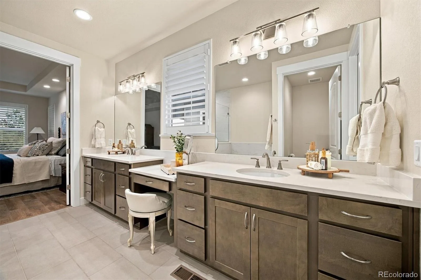 9026 S Shawnee Court Aurora CO 80016 | MLS #REC2991277 09262026025700 1600 19