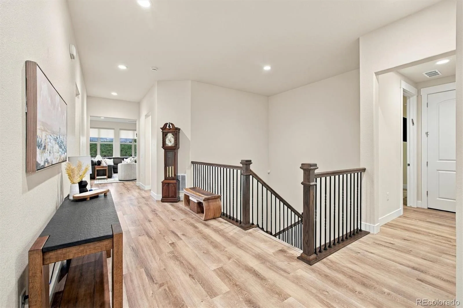 9026 S Shawnee Court Aurora CO 80016 | MLS #REC2991277 09262026025700 1600 27
