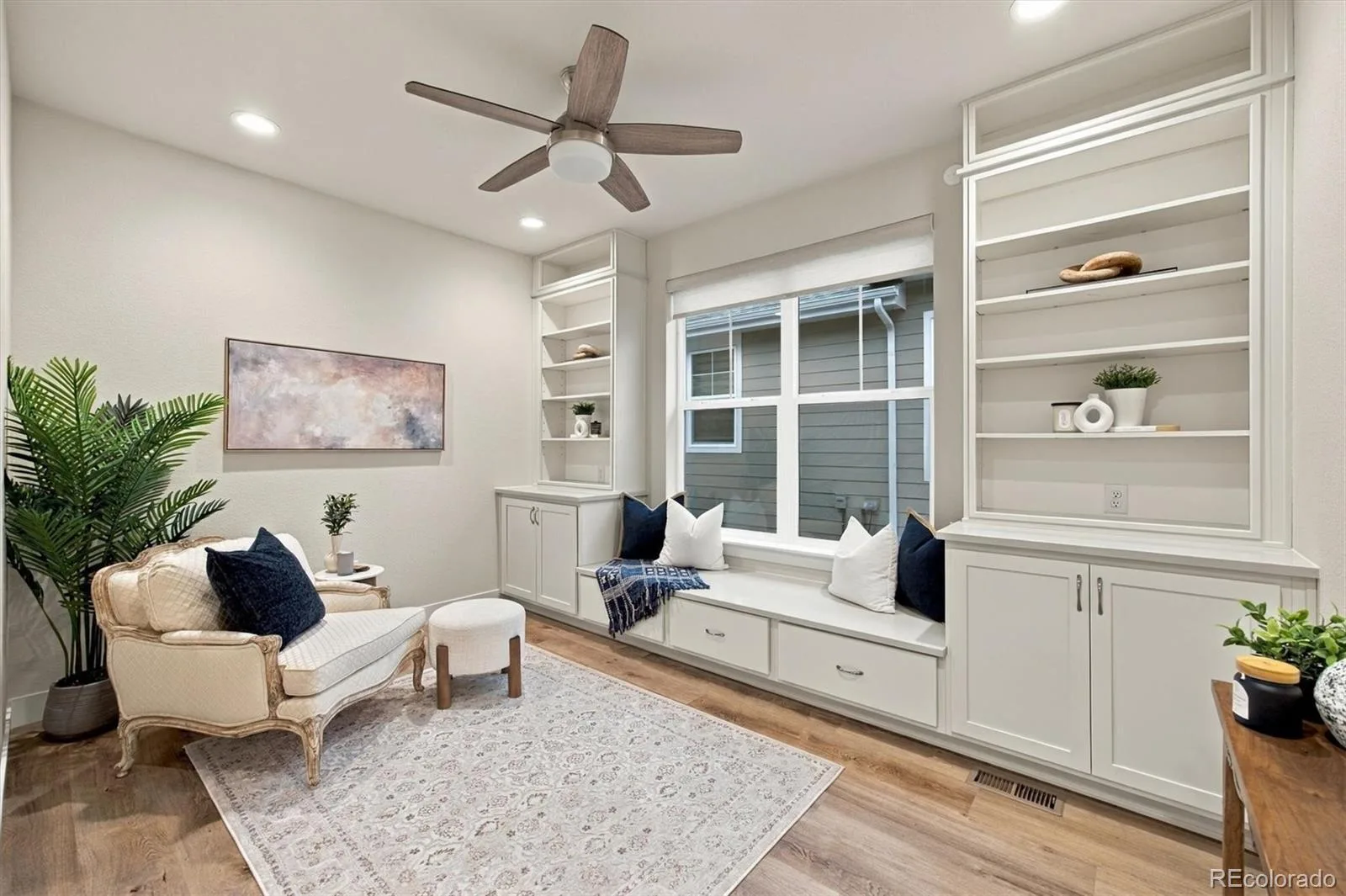 9026 S Shawnee Court Aurora CO 80016 | MLS #REC2991277 09262026025700 1600 34