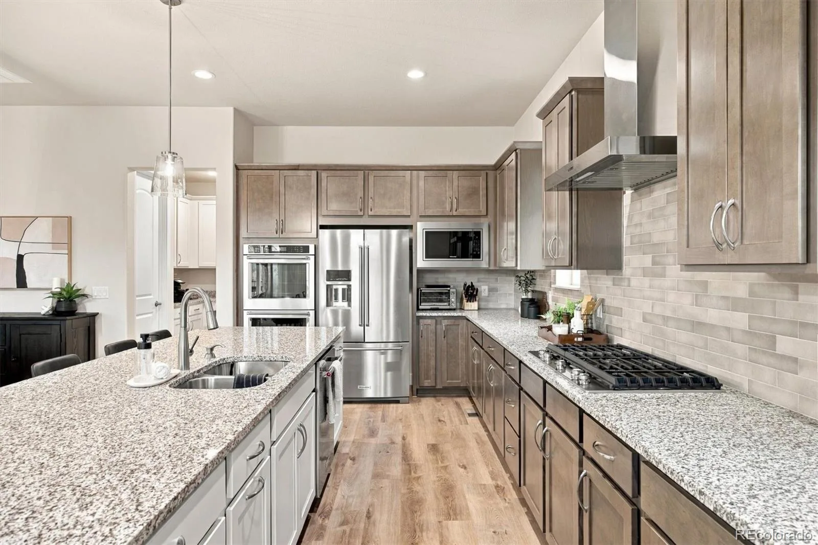 9026 S Shawnee Court Aurora CO 80016 | MLS #REC2991277 09262026025700 1600 9