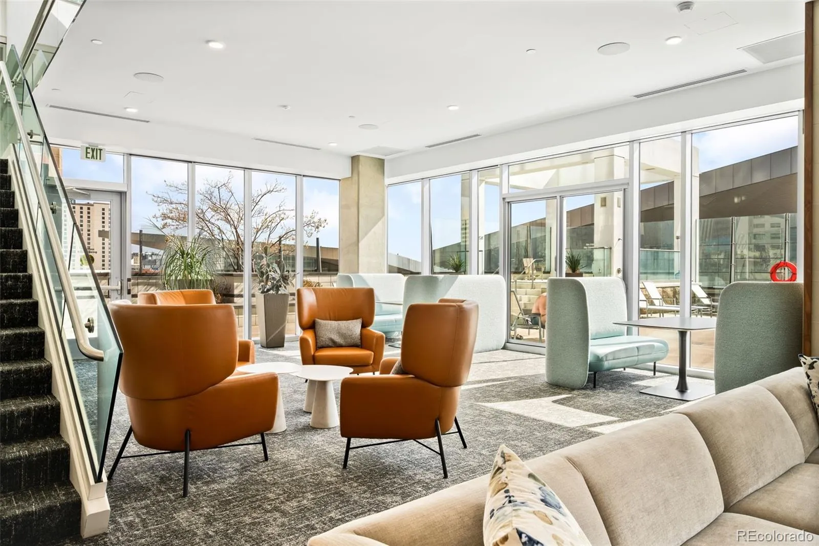 04112026232102 1600 27