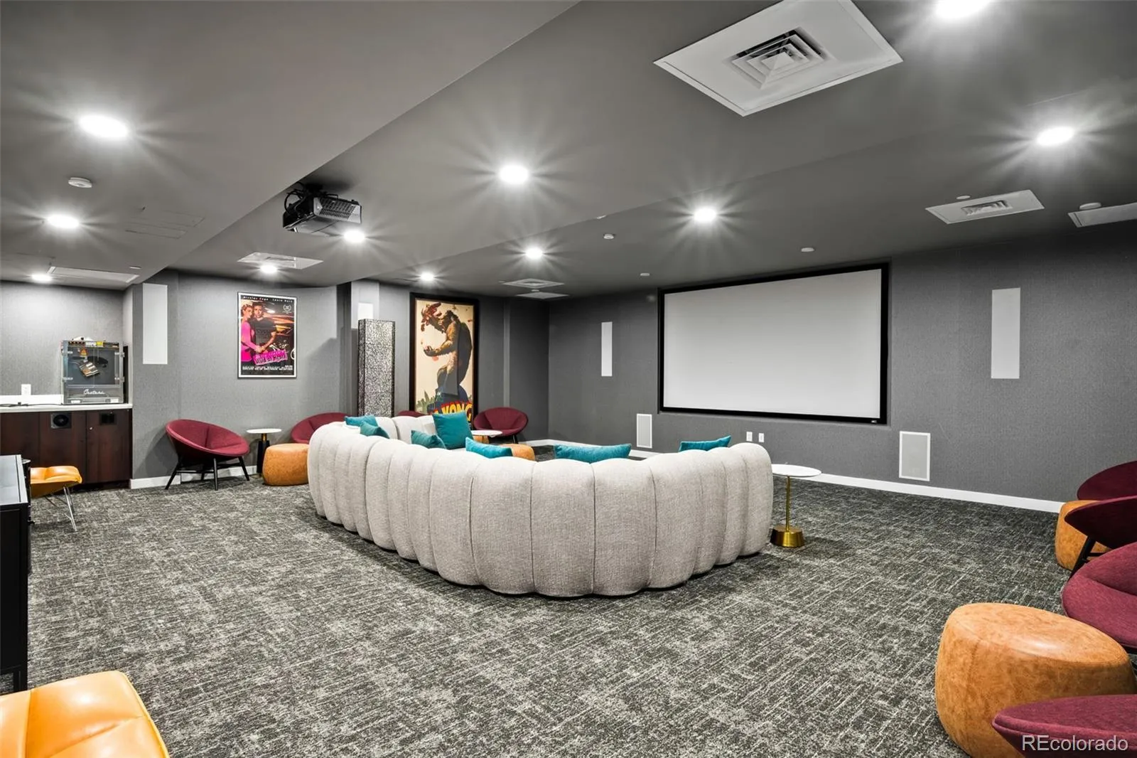 04112026232102 1600 29