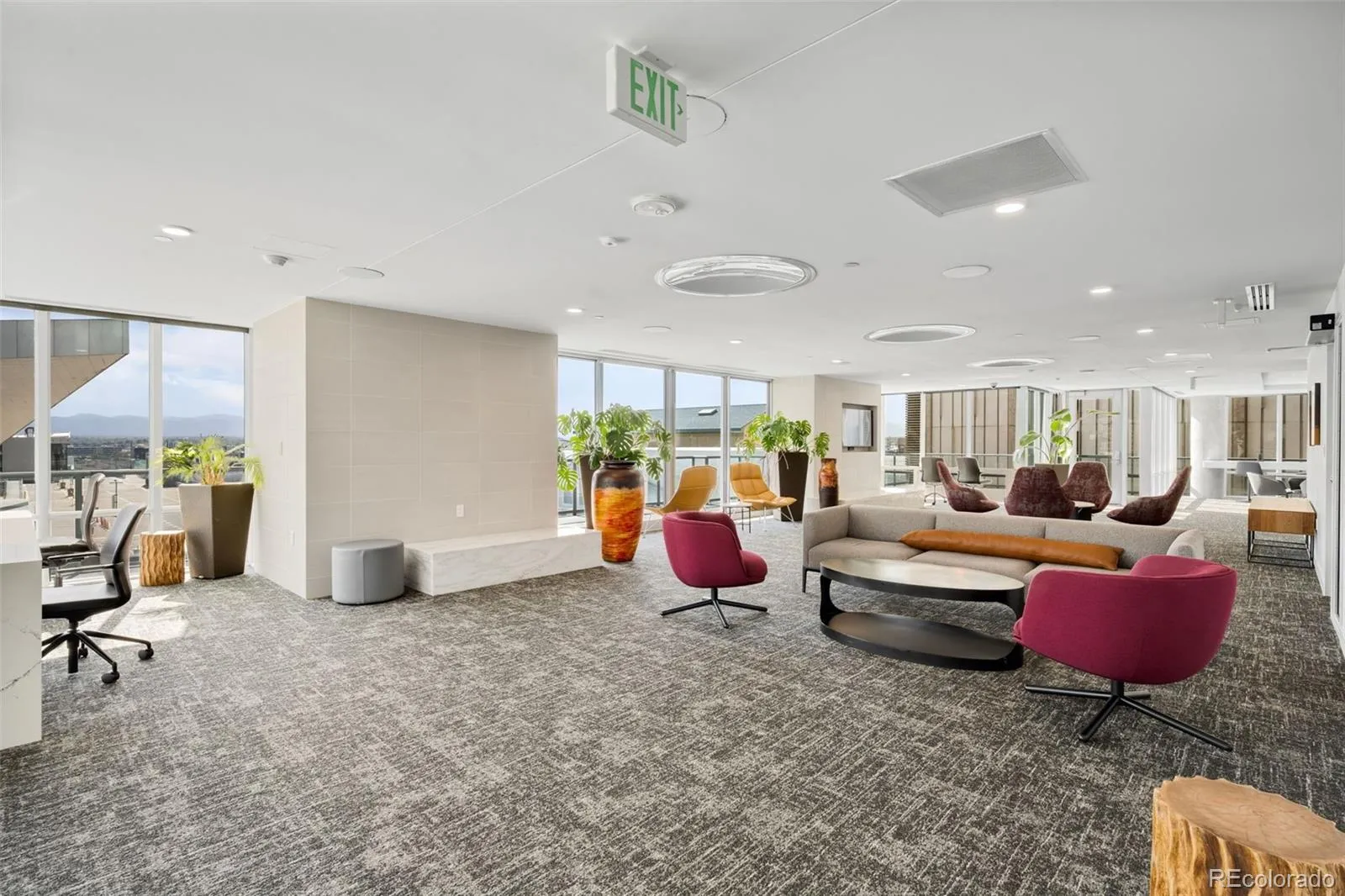 04112026232102 1600 30