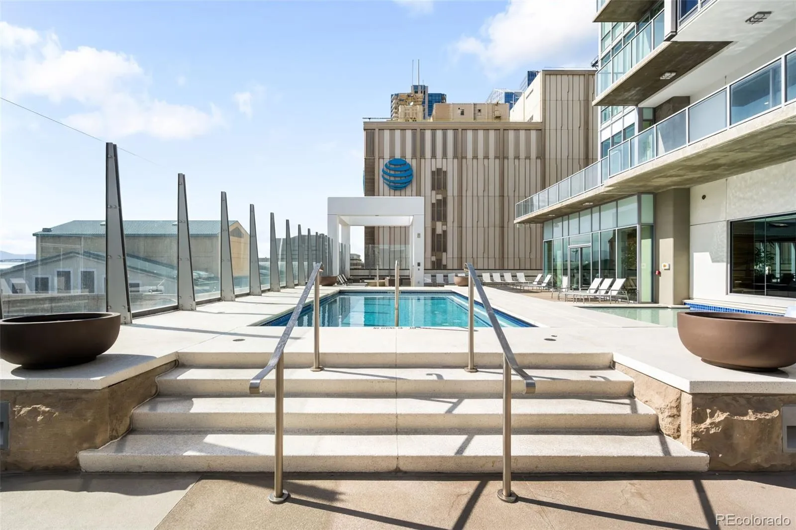 04112026232102 1600 36