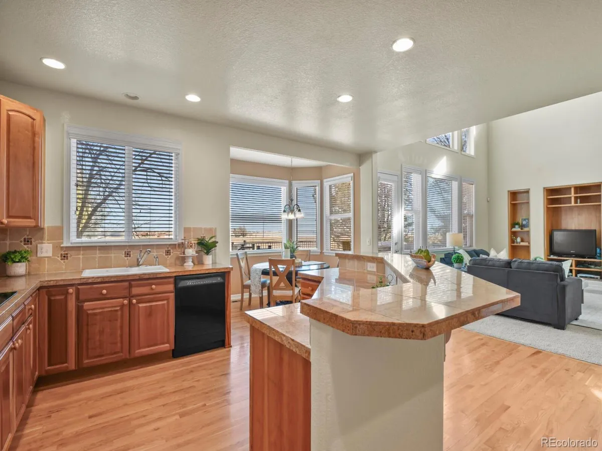 1720 Twilight Court Longmont CO 80504 MLS #REC2993212 05022026055812 1200 10