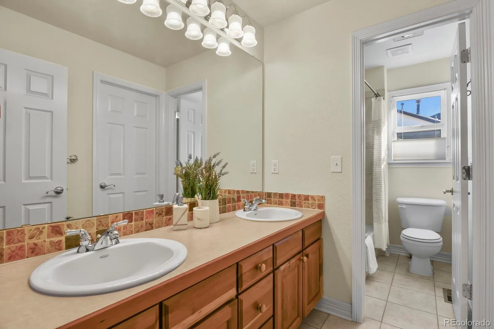 1720 Twilight Court Longmont CO 80504 MLS #REC2993212 05022026055812 1600 29