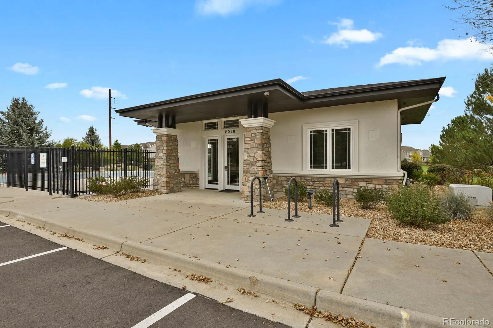 1720 Twilight Court Longmont CO 80504 MLS #REC2993212 05022026055812 1600 46