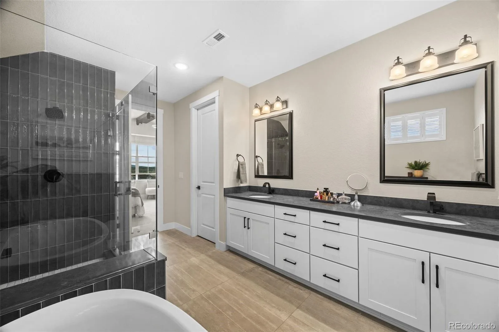 4950 Saddle Iron Road Castle Rock CO 80104 | MLS #REC2994485 08282026185814 1600 22