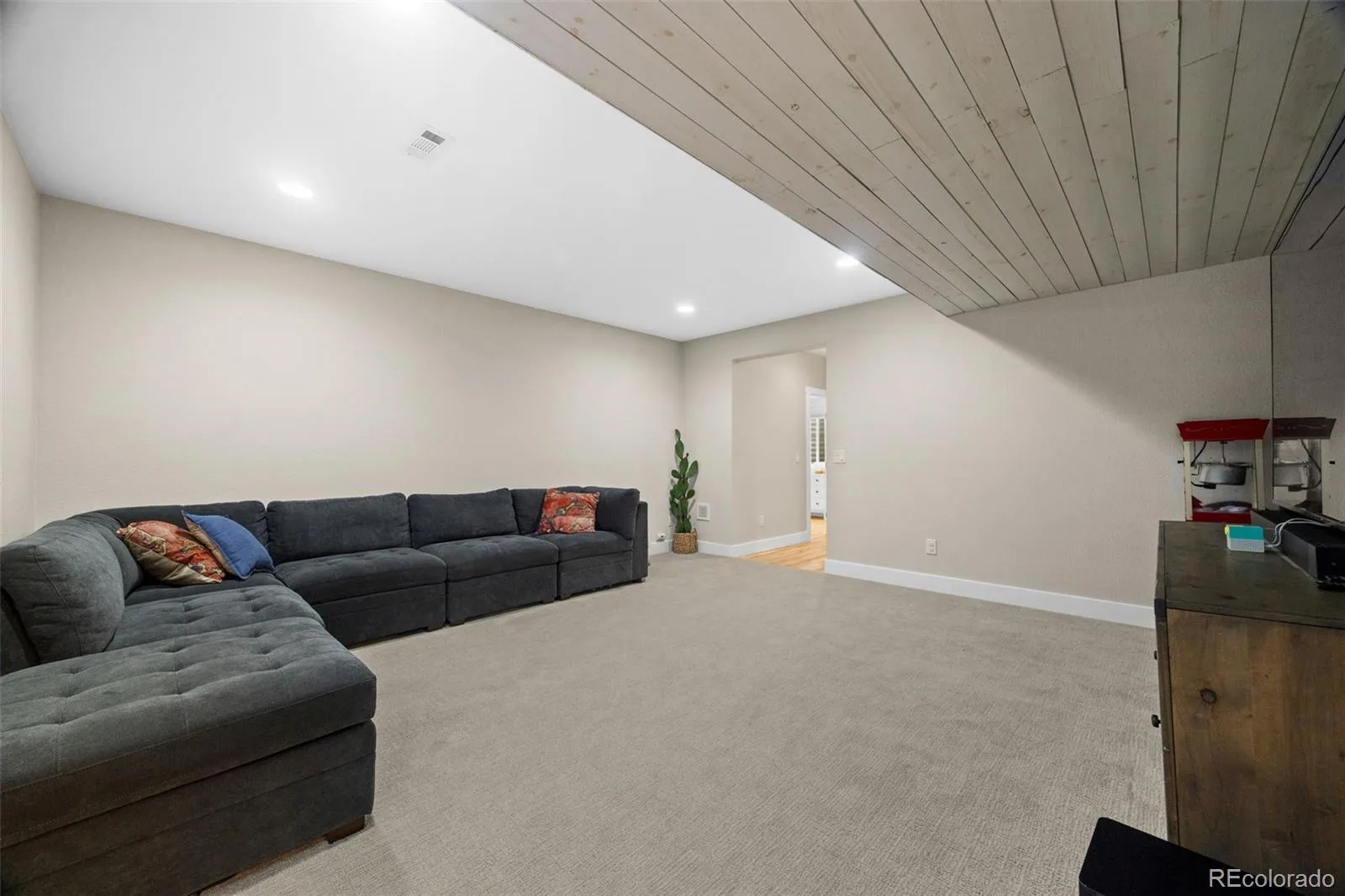 4950 Saddle Iron Road Castle Rock CO 80104 | MLS #REC2994485 08282026185814 1600 28