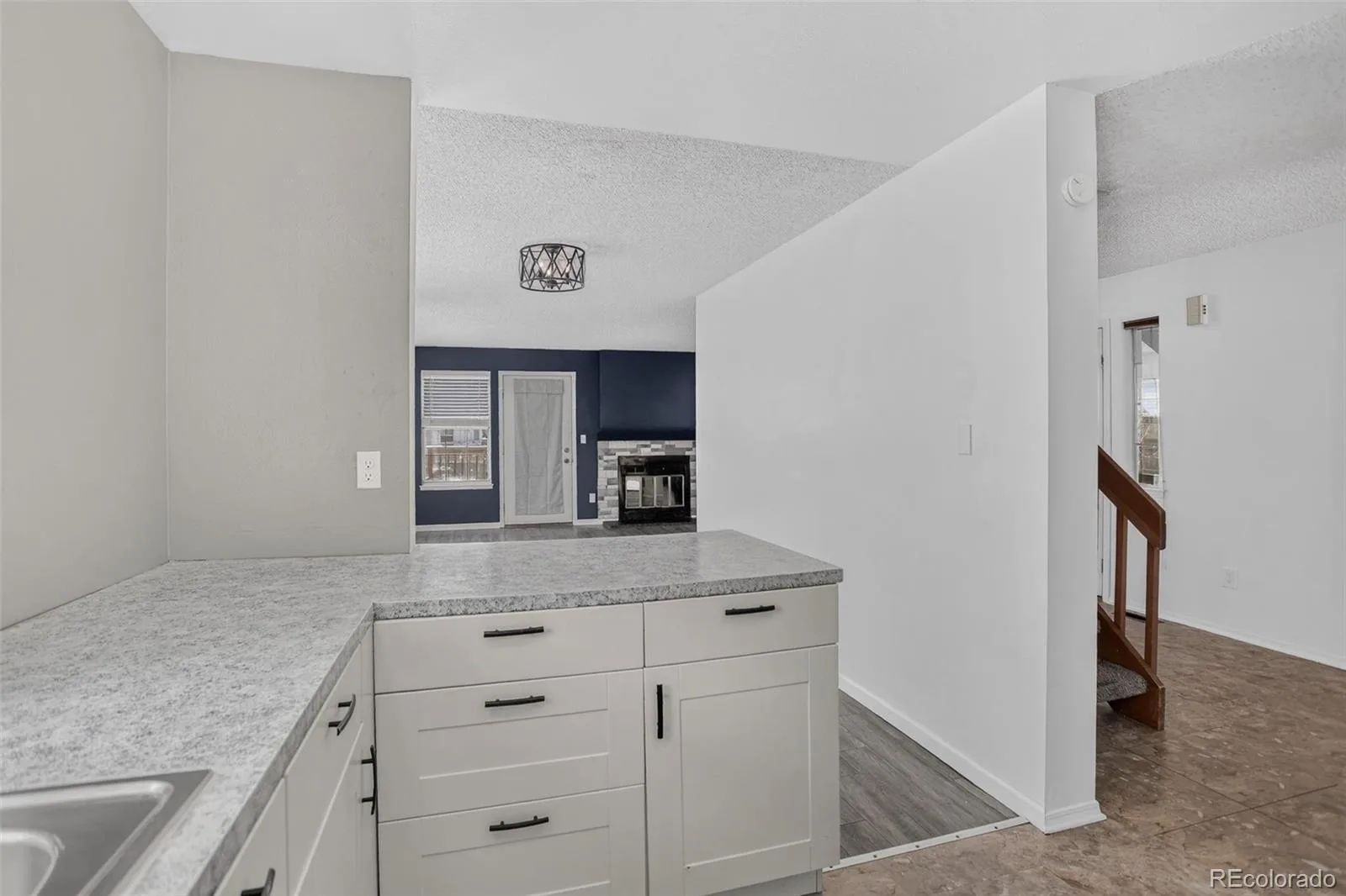 9816 W Friend Place Littleton CO 80128 | MLS #REC2994861 06242026225826 1600 16