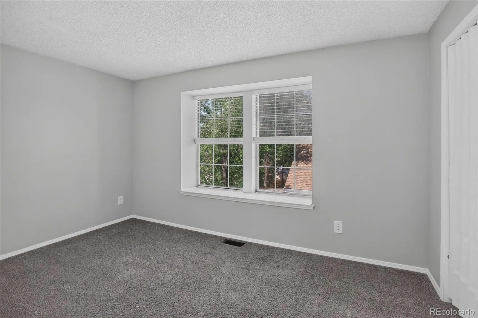9816 W Friend Place Littleton CO 80128 | MLS #REC2994861 06242026225826 1600 23