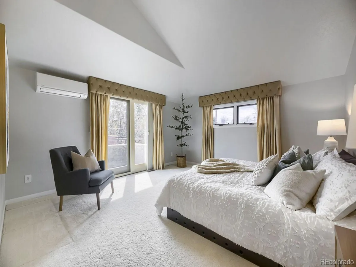 04042026202557 1200 12